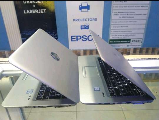 HP EliteBook 820 G3 Core i5 6th Gen @ KSH 25,000 image 4