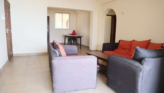 10 Bed Villa with Aircon at Nyali image 2