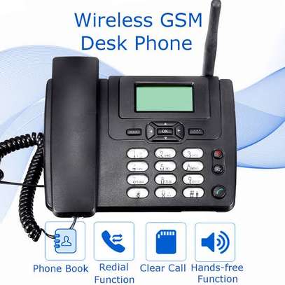 Deskphone. image 1