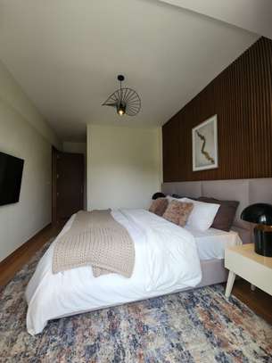 2 Bed Apartment with En Suite in Riverside image 12