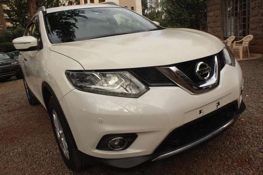 NISSAN X TRAIL 5 SEATER 2016 60,000 KMS image 2