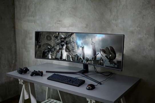 Samsung 49-Inches Odyssey OLED G9 G93SC Monitor image 5