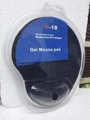 PREMIUM H-18 Reduction Of Fatigue Gel Mouse Pad + Wrist Rest image 2