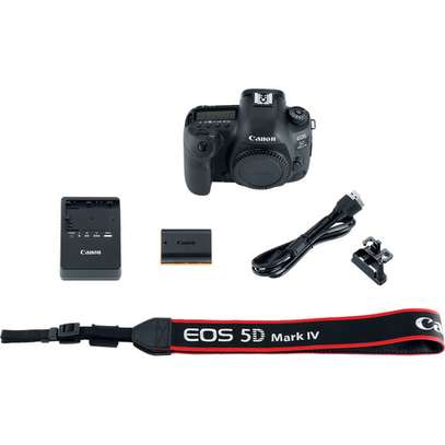 Canon EOS 5D Mark IV DSLR Camera (Body Only) image 3