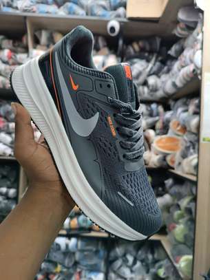 Nike Zoom Sneajers size 40-44 image 4