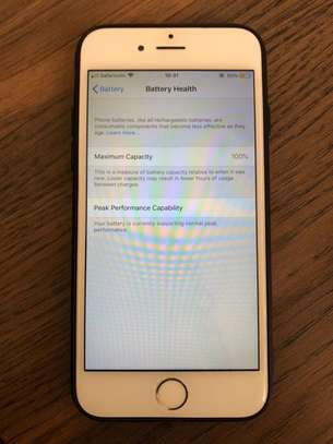 Used iPhone 6 64GB Gold image 2