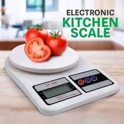 Accurate 10kg Digital Kitchen Scale image 2
