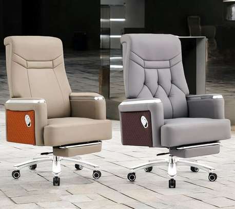 Office Chair: CEO Reclining Executive Seat image 4