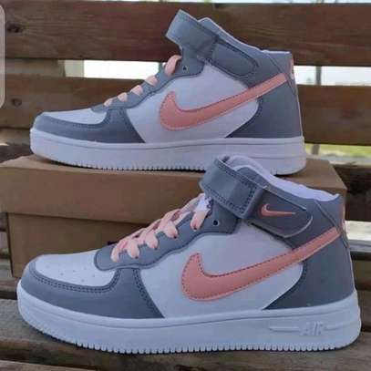 Nike Airforce Poisonous high top 

Size from  37- 42 image 2