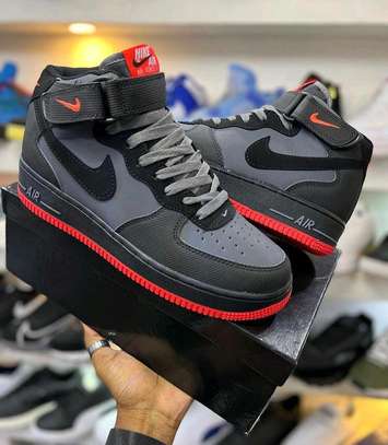 Airforce 1 with the best quality image 1