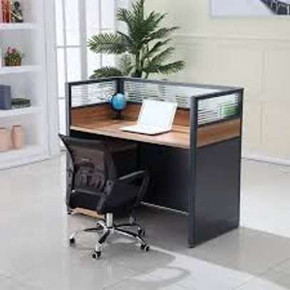 Single Person Office Computer Workstation Desk image 1