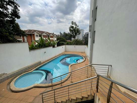 3 Bed Apartment with En Suite in Riverside image 14