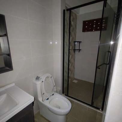 1 Bed Apartment with Gym in Kileleshwa image 15