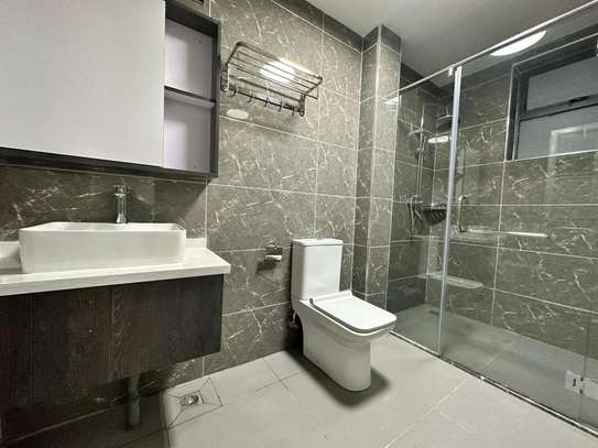 3 Bed Apartment with En Suite in Lavington image 2