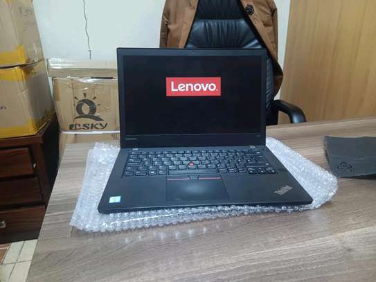 Lenovo thinkpad t470 Intel i5 8gb 500gb image 4