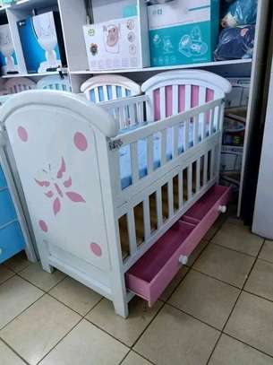 Dubai wooden baby cot 4 by 2 fitts image 2
