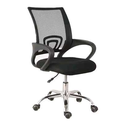 Office chair with wheels H image 1