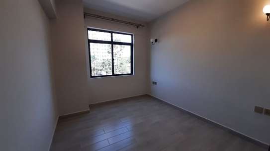 Serviced 3 Bed Apartment with Balcony in Kileleshwa image 10
