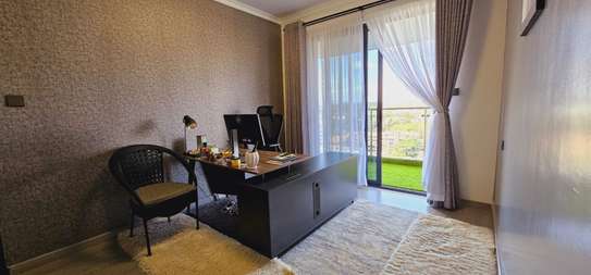 3 Bed Apartment with En Suite in Kilimani image 2