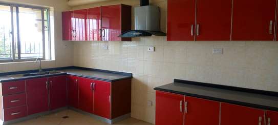 Three bedroom for sale in valley arcade diani road. image 1