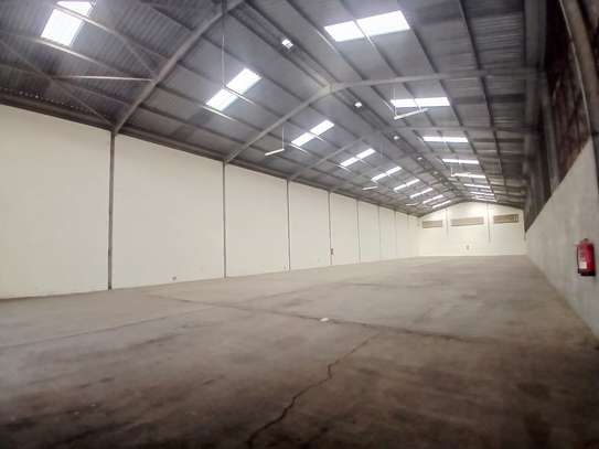 10,000 ft² Warehouse with Parking in Mombasa Road image 1