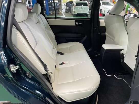 2019 TOYOTA COROLLA FIELDER HYBRID G (WXB) image 8