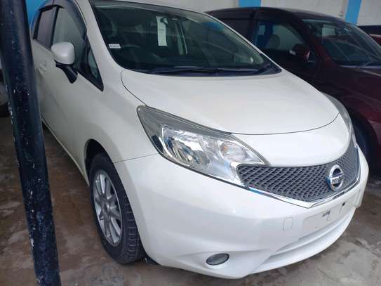 Nissan note  new import. image 6