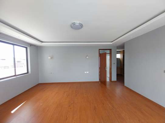 4 Bed Townhouse with Swimming Pool in Kiambu Road image 3