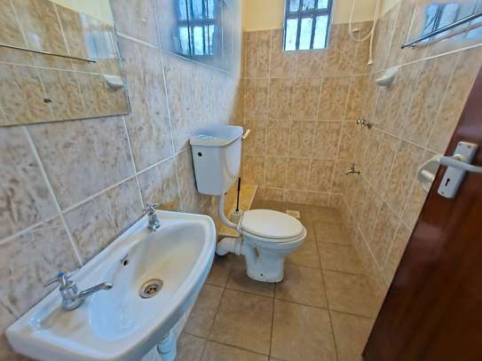 5 Bed House with En Suite at Muthaiga image 21
