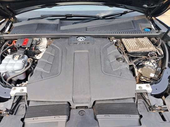 Volkswagen Touareg TDI 4MOTION 2021 image 11