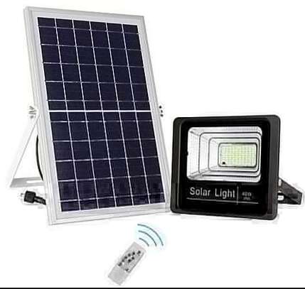 60W Solar Flood Lights With Remote. image 1