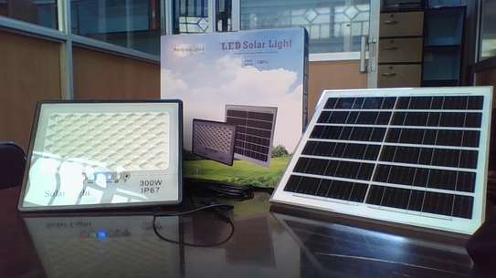 solar flood lights image 3