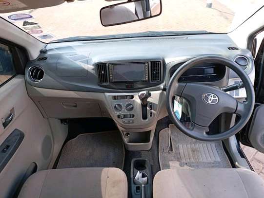Toyota pixis image 7