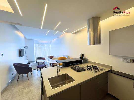 Serviced 1 Bed Apartment with En Suite at Le Marc image 3