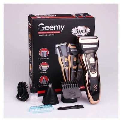 3 in 1 Professional Geemy Shaver image 1