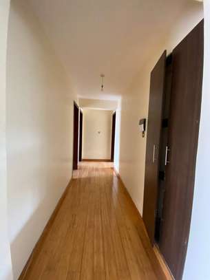 3 Bed Apartment with En Suite in Lavington image 9