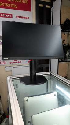 Lenovo ThinkVision T22i-10 21.5 Inch FHD (1920 x 1080) LED Backlit LCD IPS Frameless Monitor image 2