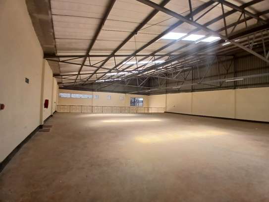 12,852 ft² Warehouse with Parking in Ruiru image 16