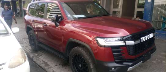 TOYOTA LAND CRUISER V8 image 1