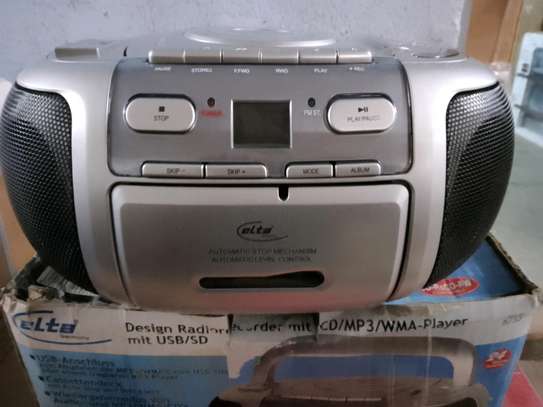 Cassette player with radio and cd image 3