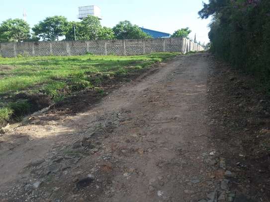 Lovely Quarter ( 1/ 4 ) Acre Plot in Ongata Rongai image 2