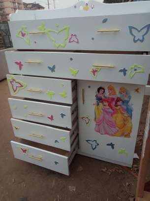 Chest of Drawers image 2