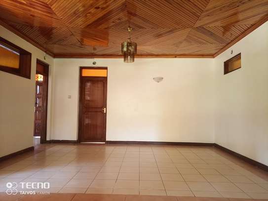 5 Bed House with En Suite at Off Ruaka Rd image 32
