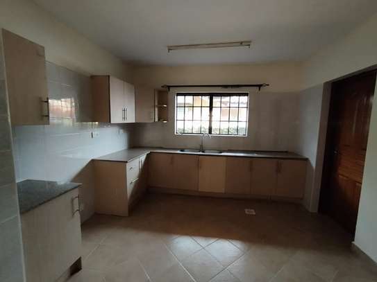 4 Bed House with En Suite at Spring Valley image 15