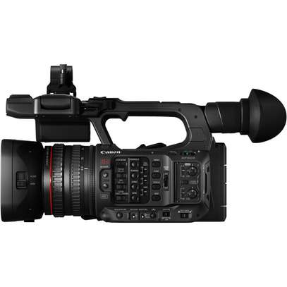 Canon XF605 UHD 4K HDR Pro Camcorder image 5