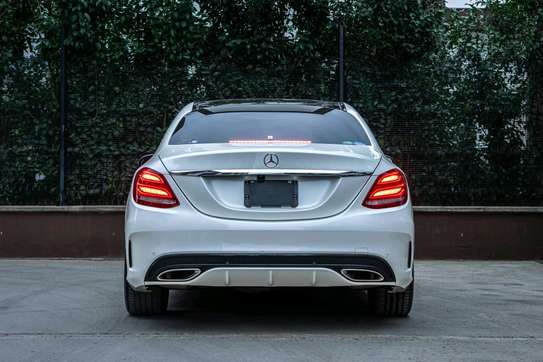 2016 Mercedes Benz c180 Sunroof image 4