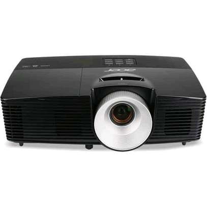 Acer X113PH Projector image 2