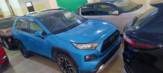 Toyota Rav4 Blue 2019 Sunroof image 2