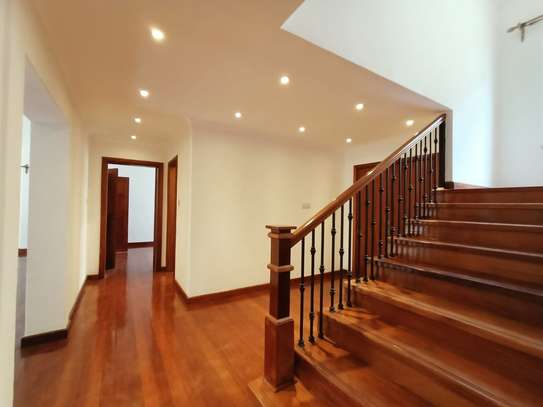 4 Bed Townhouse with En Suite at Kaputei Gardens image 3