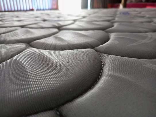 Instock price! 5 * 6 * 8 HD Quilted Mattress,we Deliver image 2